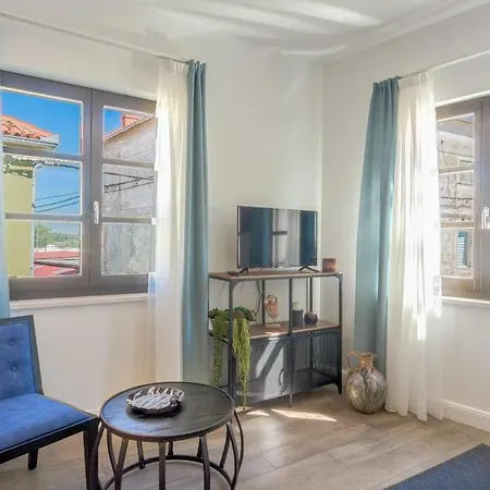 Appartement Mihael Nin