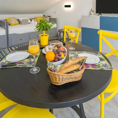 Mihael Appartement Nin